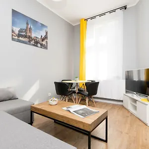 Yellow Old Town Air Condition P4you Pl Apartament Kraków